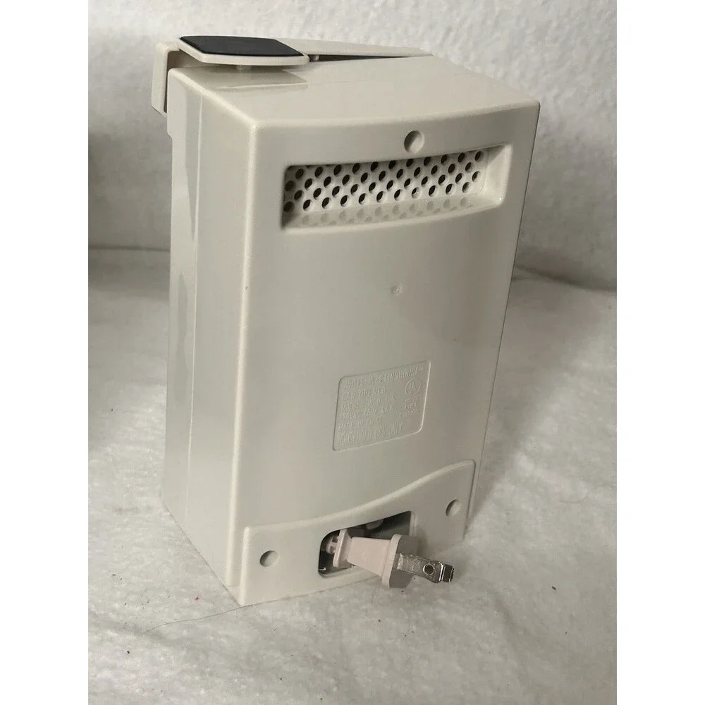 White Westinghouse Automatic Can Opener Electric Table Top White WCO-105